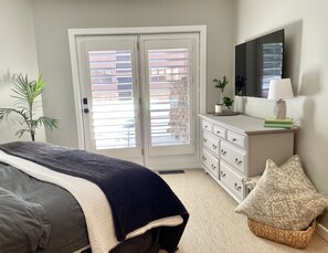 1 habitación, escritorio y wifi 