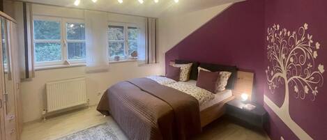 2 bedrooms, internet