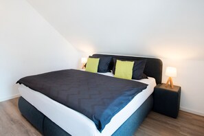 3 habitaciones, tabla de planchar con plancha y wifi gratis 