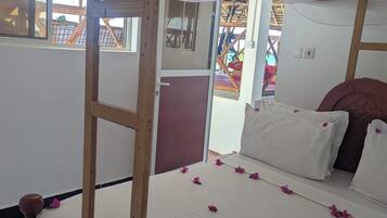 1 chambre, draps fournis
