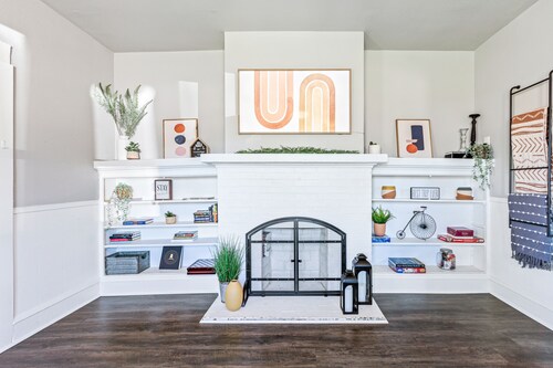 Stay Downtown Waco! Close to Magnolia, Baylor, Cameron park