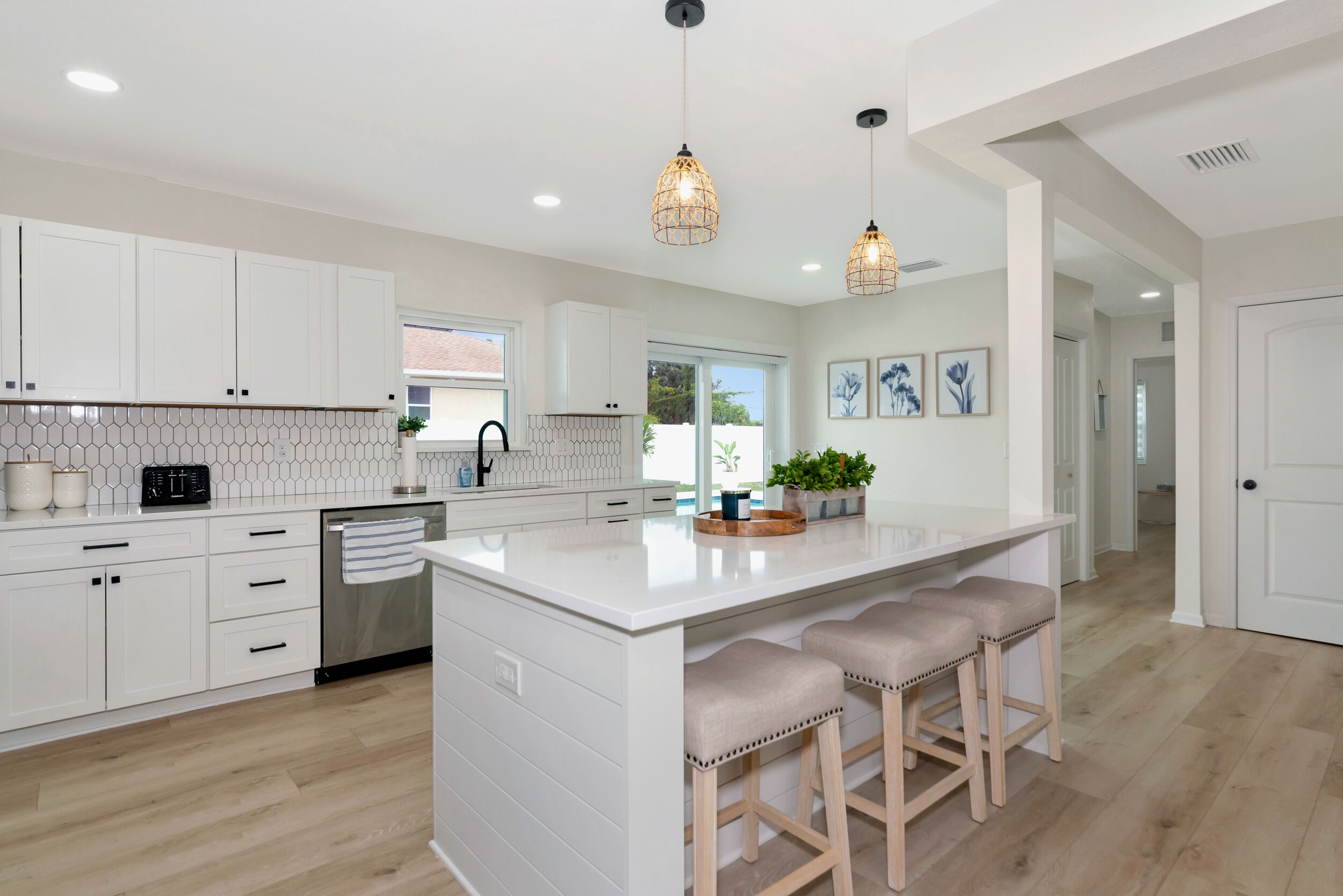 雪櫃、微波爐、爐具、洗碗機