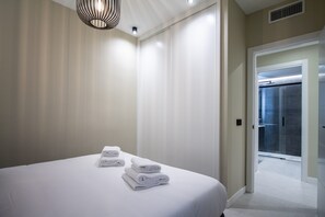 1 soverom, strykejern/-brett, wi-fi og sengetøy