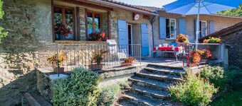 In the middle of Pyrenees with views of Montsegur