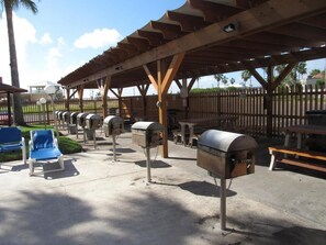 BBQ/picnic area