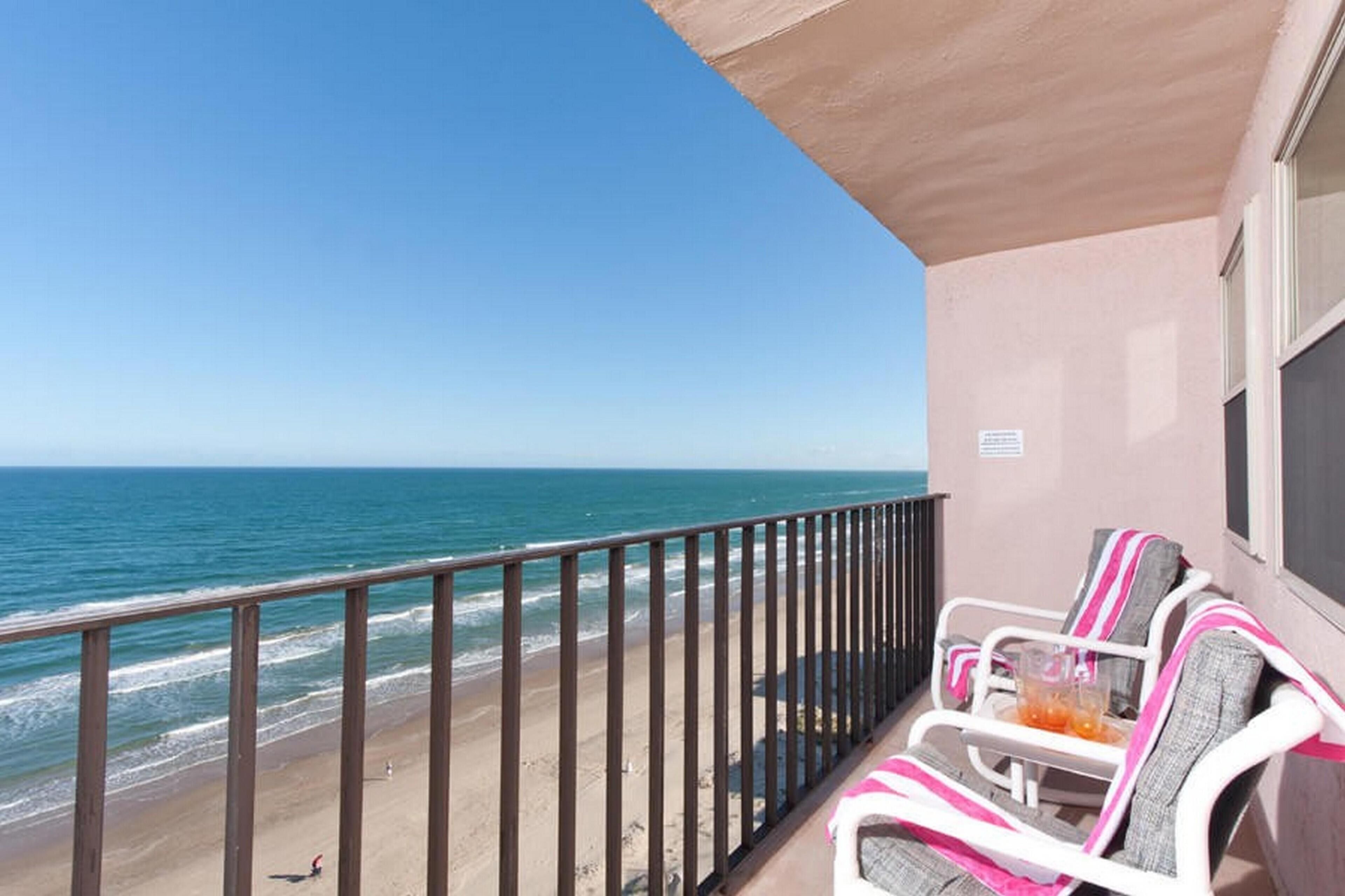 Condo, 3 Bedrooms | Balcony