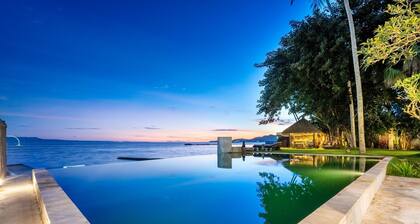 1BR Room by the Ocean | The Village of Angels Resort | Candidasa