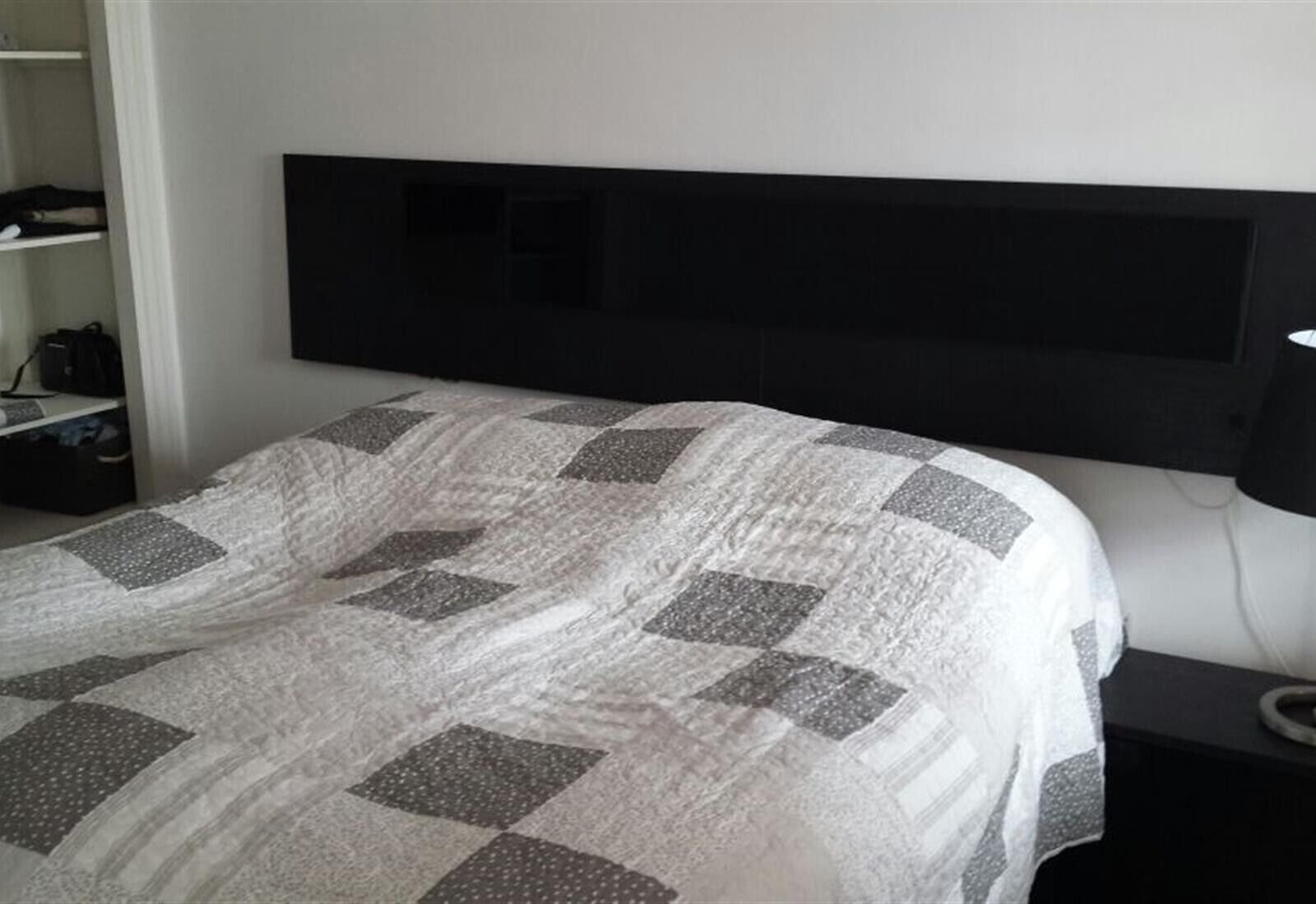 2 dormitorios, tabla de planchar con plancha, wifi gratis y ropa de cama