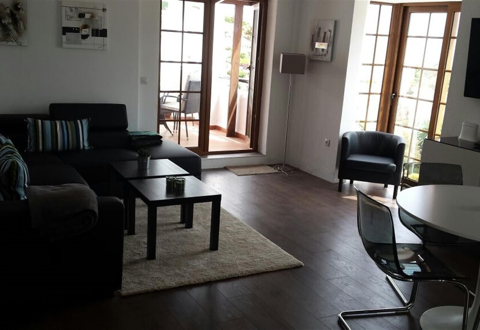 Télévision, chaîne hi-fi