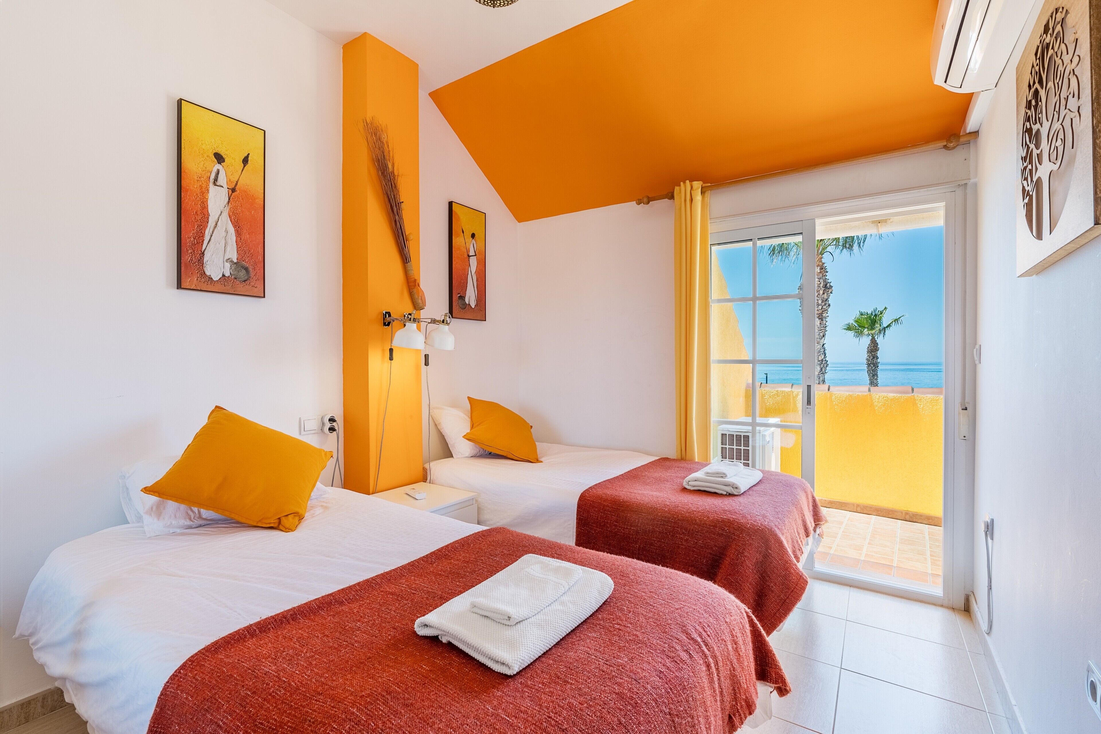 3 habitaciones, tabla de planchar con plancha y wifi gratis 