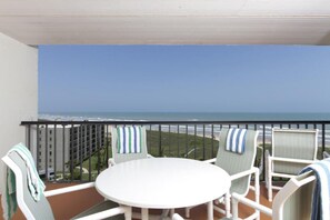 Apartment, 2 Schlafzimmer | Balkon