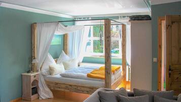 2 bedrooms, WiFi, bed sheets