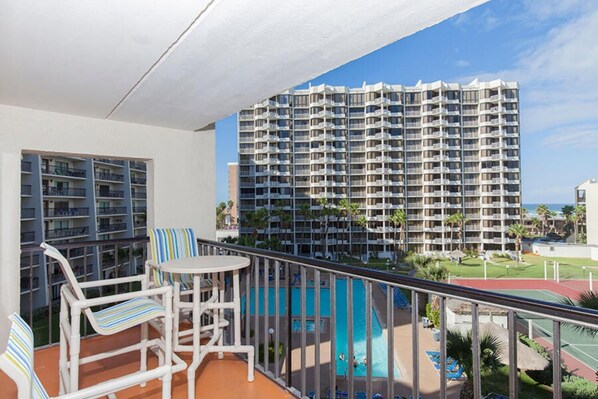 Condo, 3 Bedrooms | Balcony