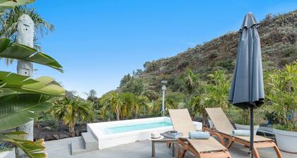 Finca El Dragonal with Mountain View, Garden & Wi-Fi