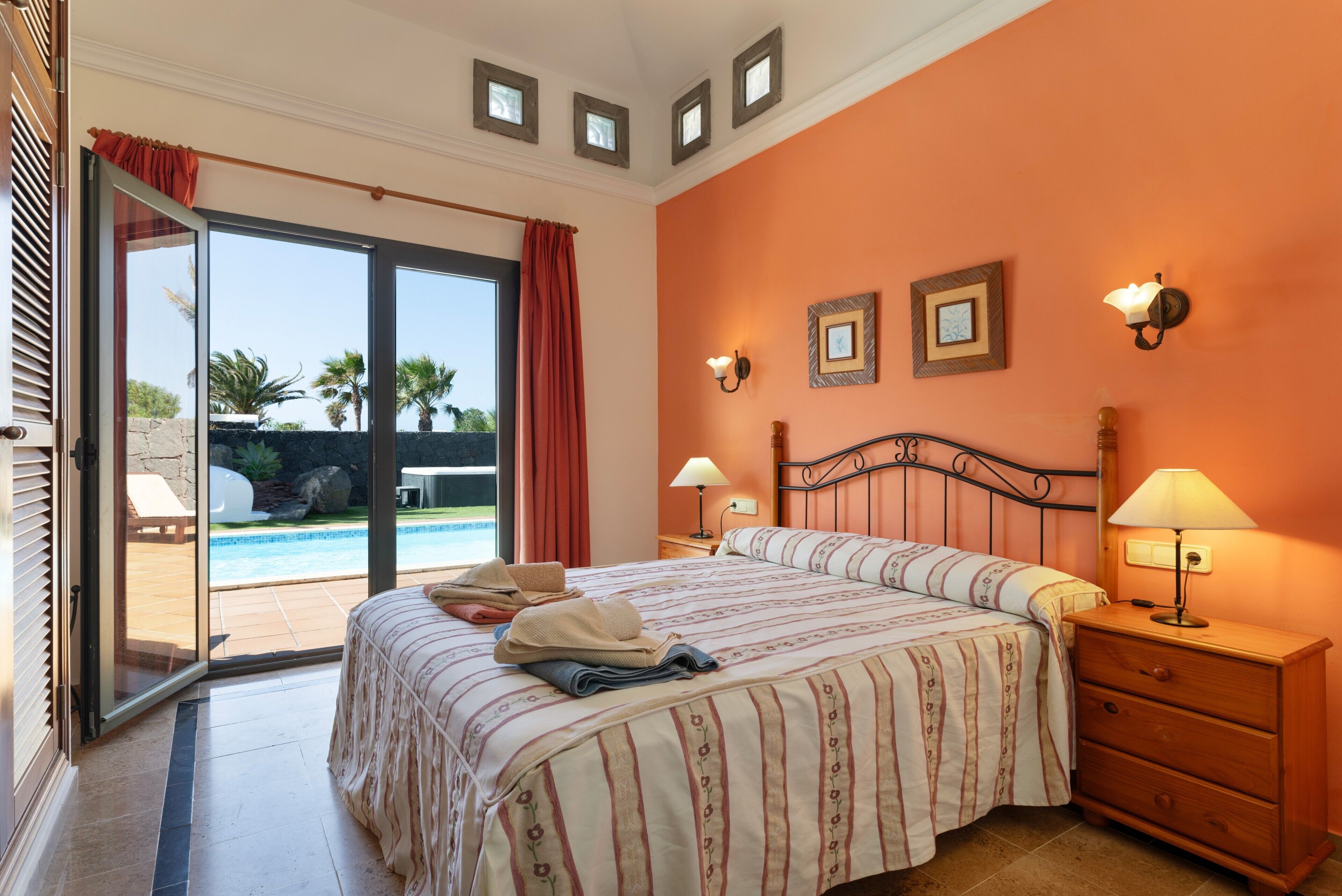 2 soveværelser, strygejern/strygebræt, gratis Wi-Fi, sengetøj