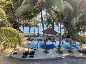 Outdoor pool - Camplung Beach Villa and Farmstead (Tejakula)