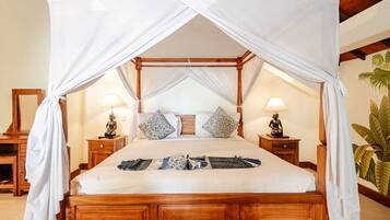 6 bedrooms, desk, iron/ironing board, free WiFi