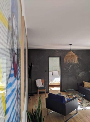 1 bedroom, free WiFi, bed sheets