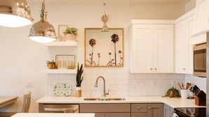 Townhome, 4 Bedrooms | Private kitchen - The Palms by Freedom Vacation Rentals (Washington)