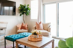 Townhome, 4 Bedrooms | Living room