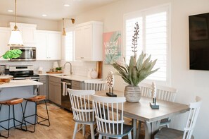 Townhome, 4 Bedrooms | Dining