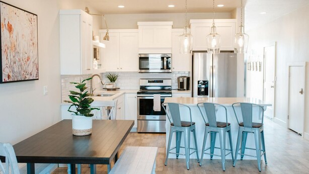 Townhome, 4 Bedrooms | Tempat makan
