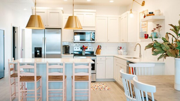 Townhome, 4 Bedrooms | Dining