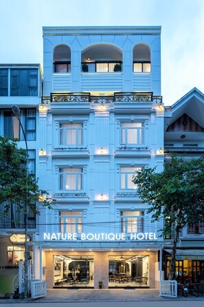 Fachada de la propiedad