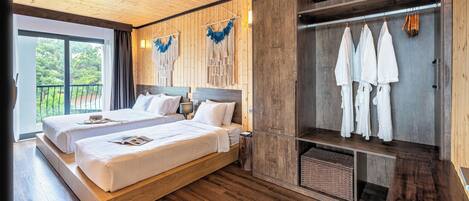 Triple Room, City View