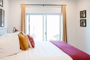 Townhome, 4 Bedrooms | 4 bedrooms - The Show House by Freedom Vacation Rentals (Washington)