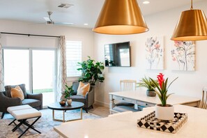 Townhome, 4 Bedrooms | Living room - The Show House by Freedom Vacation Rentals (Washington)