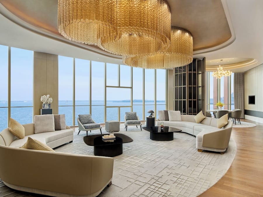 Lan Suite | Living room