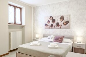 2 camere, una cassaforte in camera, Wi-Fi gratuito, lenzuola