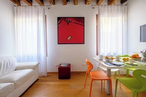Living area - Lion's 3 (Venice)