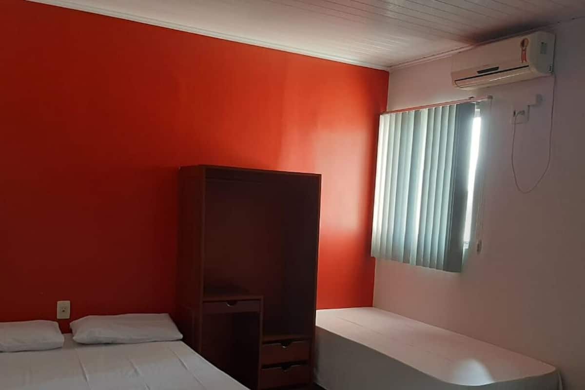 Double or Twin Room | WiFi (free)
