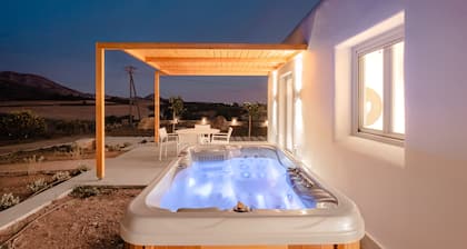 Xerolithos Natural Living