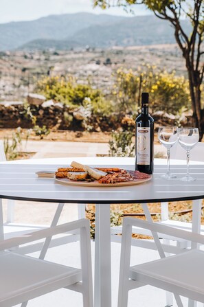 Superior Suite | Terrace/patio - Xerolithos Natural Living (Naxos)
