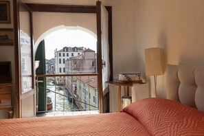 1 chambre, draps fournis