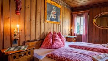 Casa de campo | 5 quartos, ferros/tábuas de passar roupa, Wi-Fi de cortesia