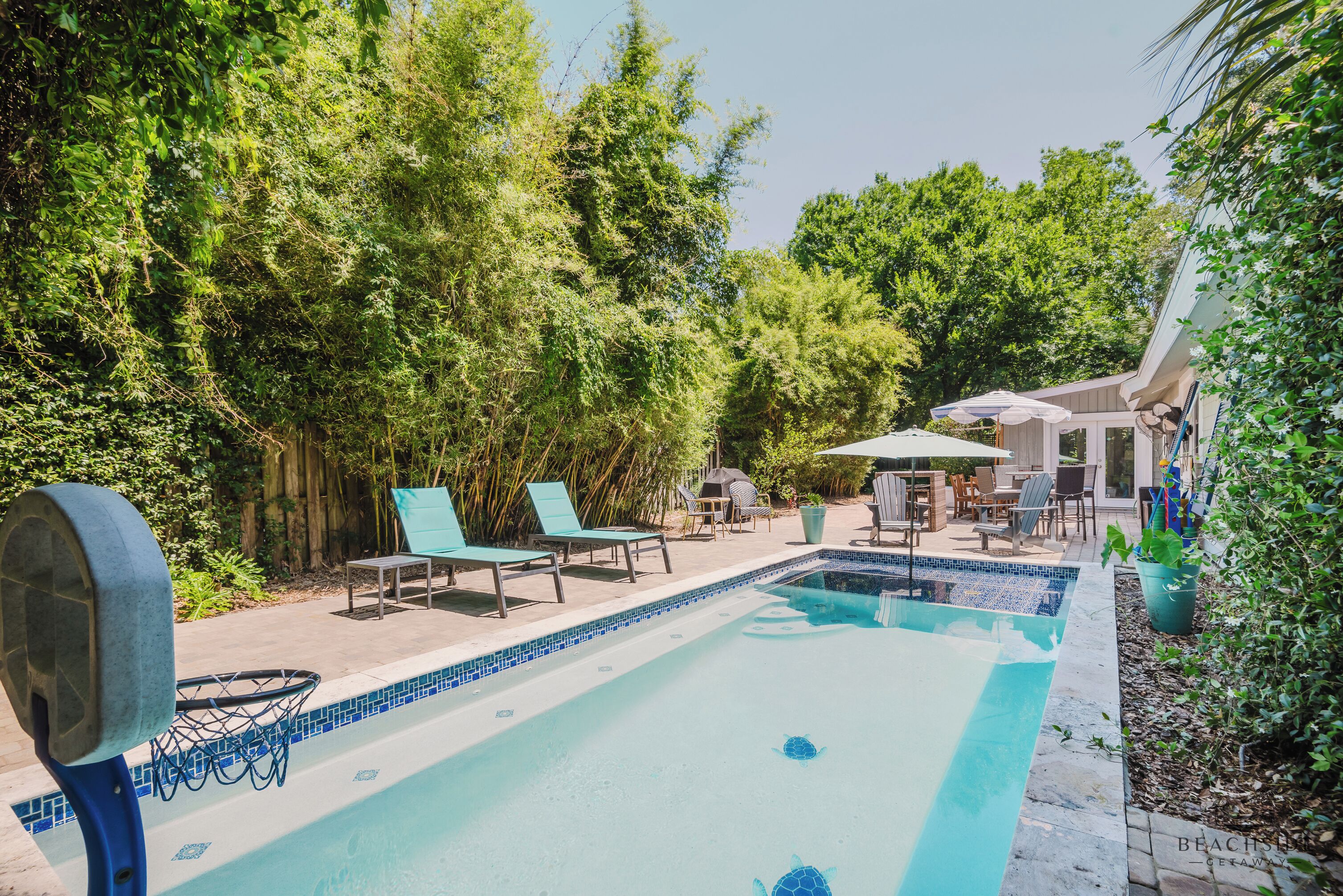 Et oppvarmet basseng