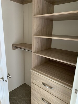 Luxe appartement, en-suite badkamer | Interieur
