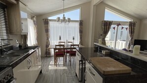 Luksusleilighet, eget bad | Restaurant
