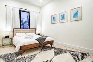 1 bedroom, iron/ironing board, WiFi, bed sheets - Eastern Market & METRO Accessible, Modern Charm, Walk Everywhere! (Washington)