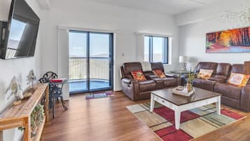 Condo, 2 Bedrooms | Living area | Smart TV, streaming services