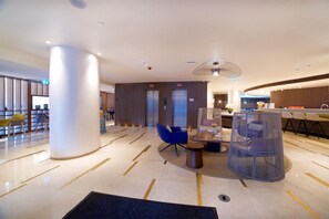 Lobby - Hampton By Hilton Istanbul Old City (Istanbul)