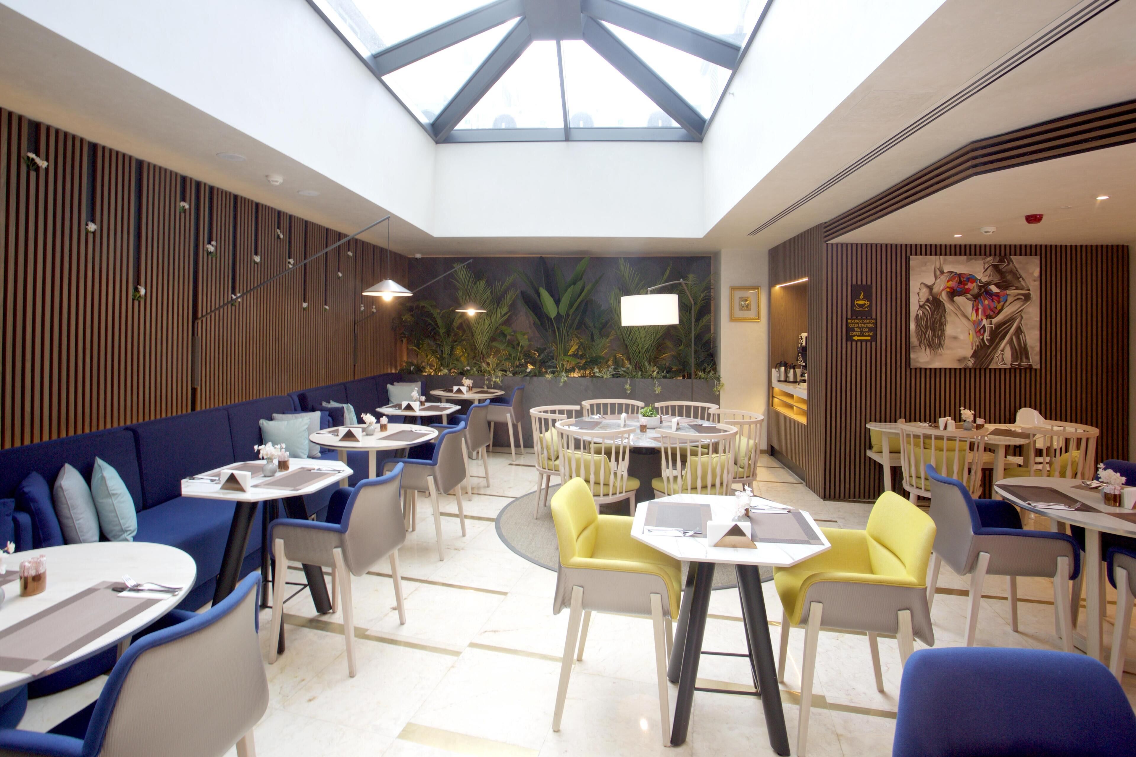Photo - Hampton By Hilton Istanbul Old City