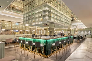 Bar (en el alojamiento)