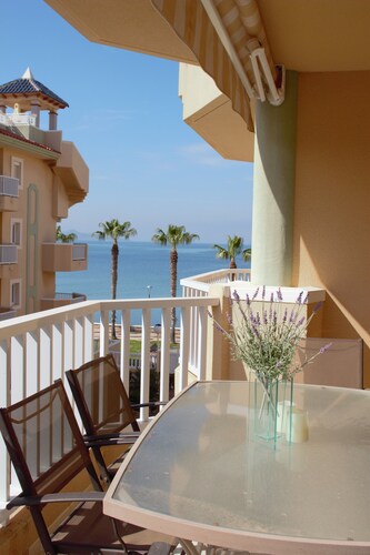 SEASIDE, NICE AND CALM