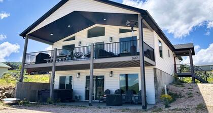 Beautiful Home Near Bear Lake Golf Course! Hot Tub & Pool Table! Ideal Beach Resort Access Included!