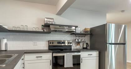 Stylish Guest Apartment